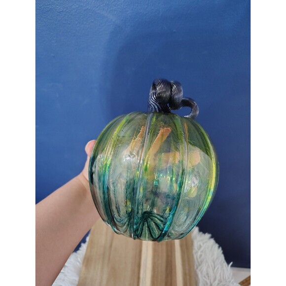 Art Glass Pumpkins Green Amber Swirl Stem Crackle Glass 6" Tall - Picture 4 of 5